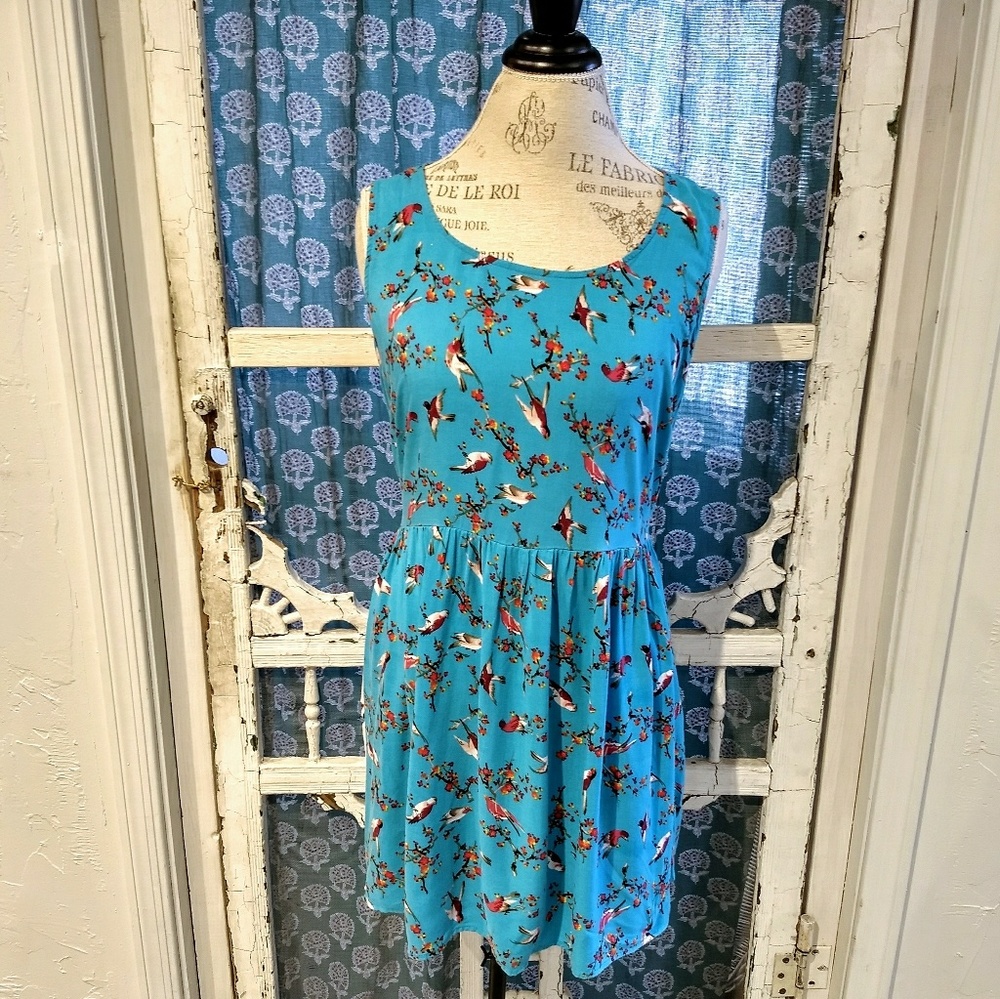 Cute Floral Dress with 🐦's